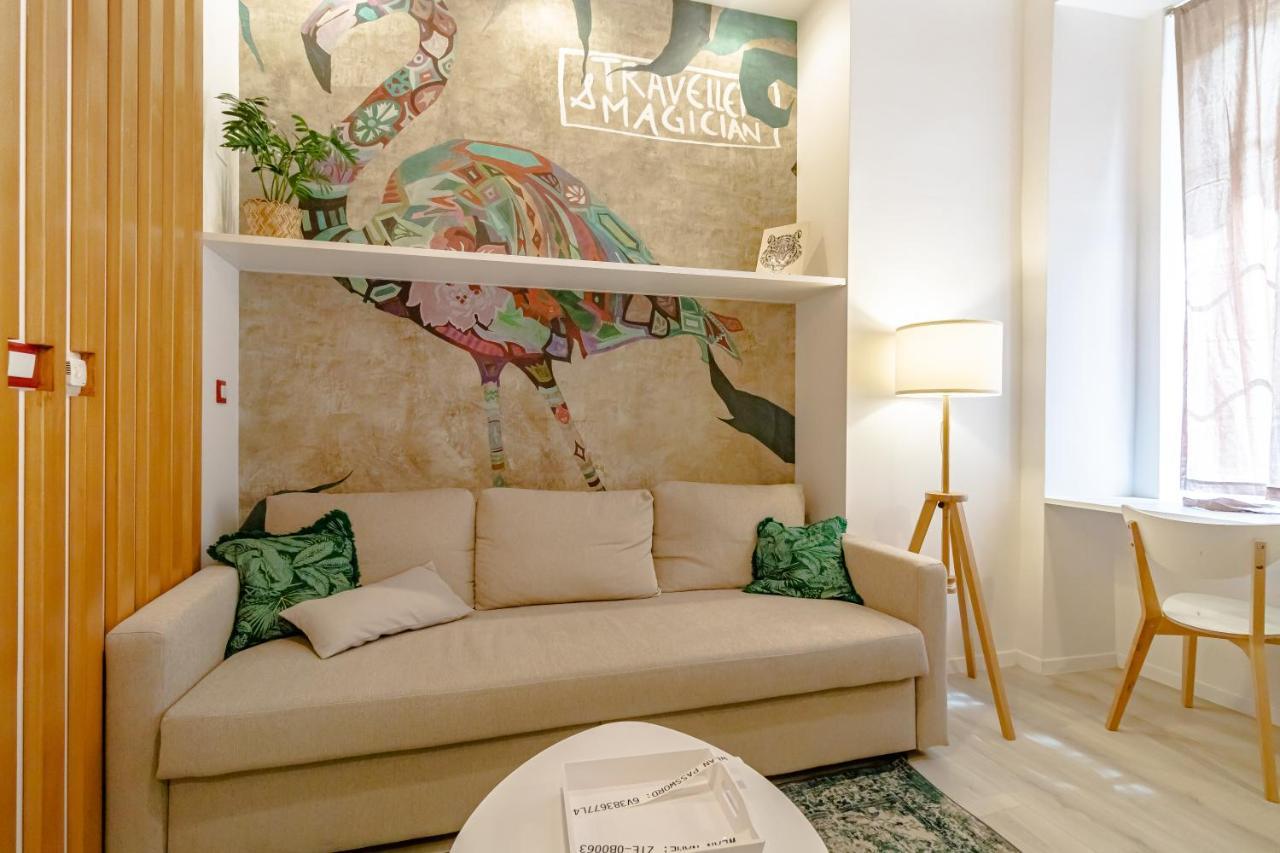 Green Gallery On A Main Square Apartment Zagreb Exterior photo